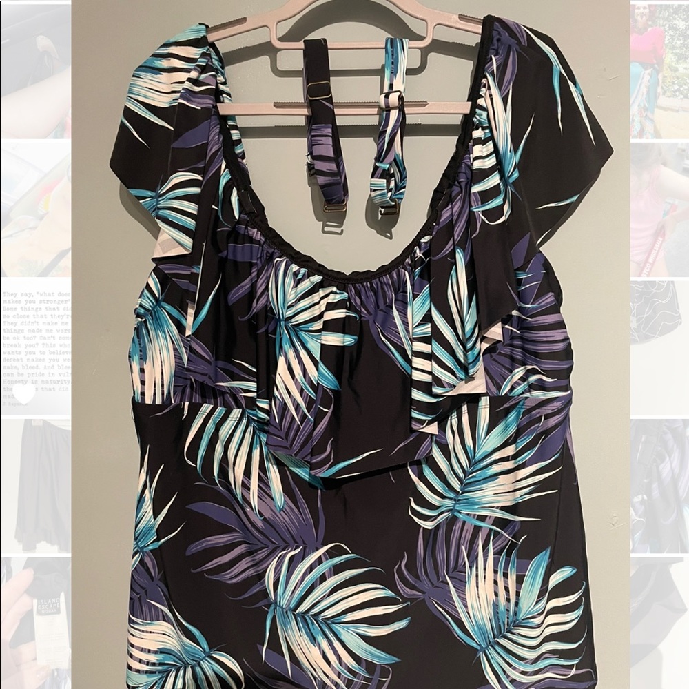 Plus Size Off Shoulder (or on) Tropical Tankini Top EUC